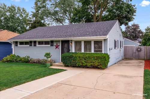502 Union Ave, St. Charles, IL, 60174-4378 | Card Image