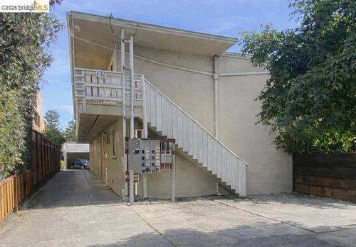 640 N El Camino Real, San Mateo, CA, 94401-3788 | Card Image