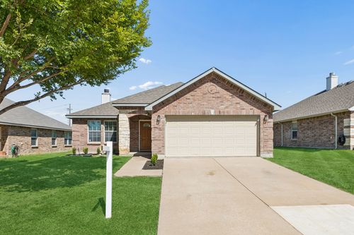 1336 Connie St, Burleson, TX, 76028-8632 | Card Image