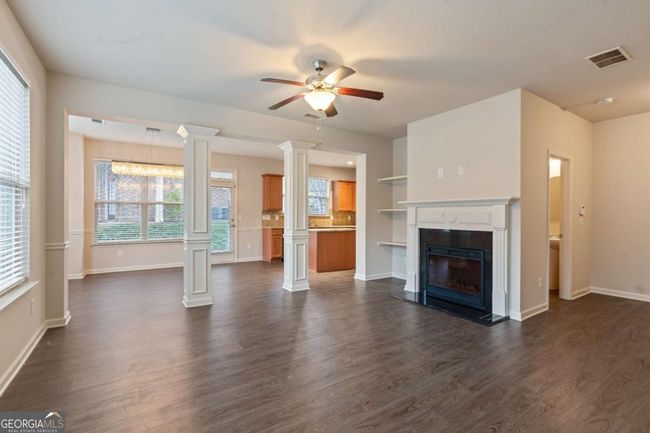 3879 Brockenhurst Dr, Townhouse with 4 bedrooms, 3 bathrooms and 2 parking in Buford GA | Image 4