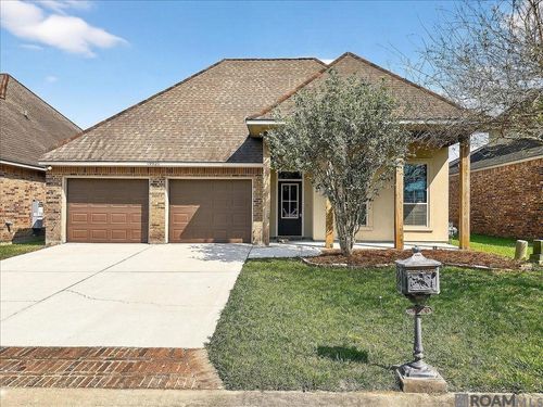39320 Saint Charles Ave, Gonzales, LA, 70737-6551 | Card Image