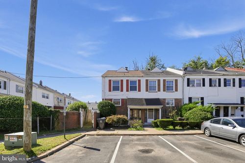 518 E 6th St, WILMINGTON, DE, 19801-4402 | Card Image