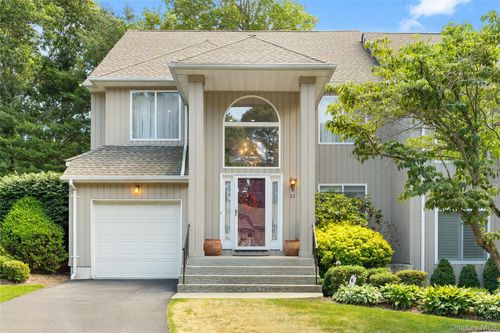 23 Stone Gate Ct, Smithtown, NY, 11787-1567 | Card Image