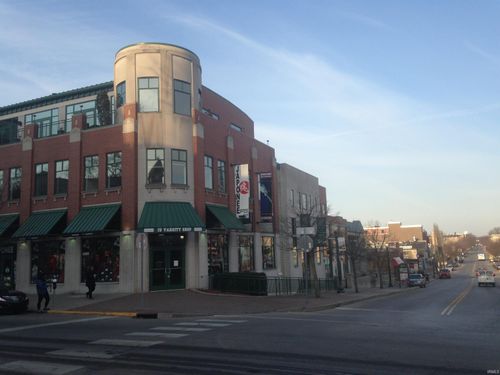 l103-530 E Kirkwood Ave, Bloomington, IN, 47408-4062 | Card Image