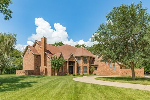 113 Rosewood St, Lake Jackson, TX, 77566-4935 | Card Image