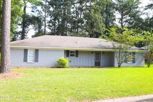 67 Willowbrook Ln, Brandon, MS, 39042-2149 | Card Image