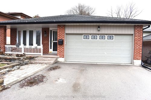 100 Biehn Dr, Kitchener, ON, N2R1M5 | Card Image