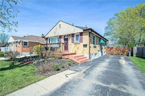 360 Hale St, London, ON, N5W1G4 | Card Image