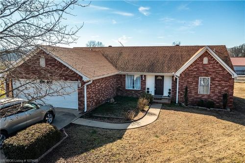 605 Mulberry Wire Rd, Mulberry, AR, 72947-8616 | Card Image