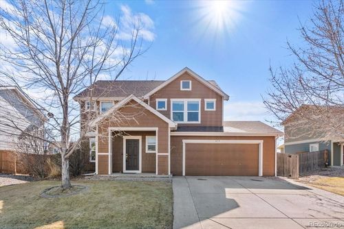 819 Stagecoach Dr, Lochbuie, CO, 80603-7737 | Card Image