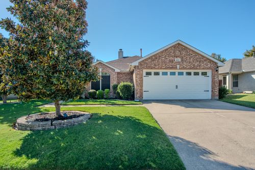 9017 Hampton Ct, McKinney, TX, 75071-6027 | Card Image