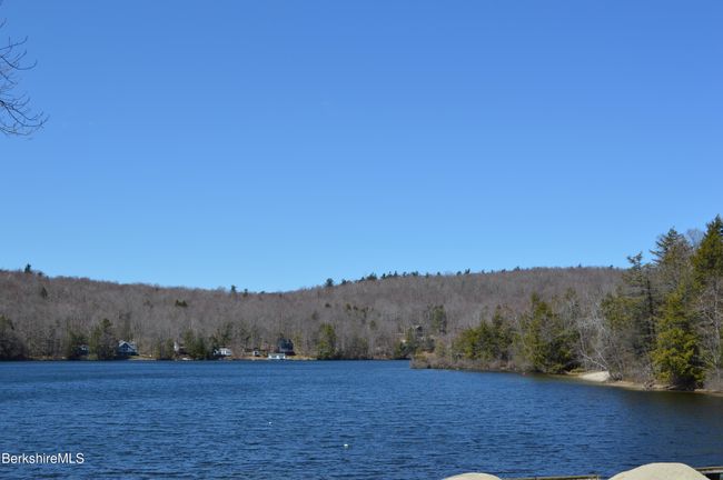 40 N Lake Way, House other with 2 bedrooms, 1 bathrooms and 3 parking in Becket MA | Image 38