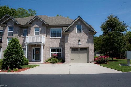 1008 Horton Place, Virginia Beach, VA, 23454 | Card Image