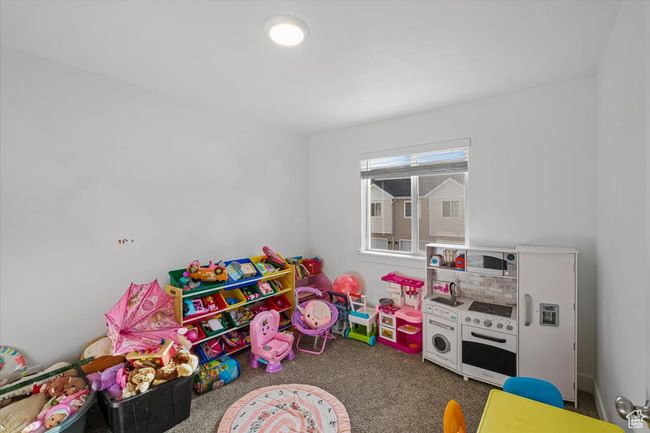 Rec room featuring carpet flooring | Image 18