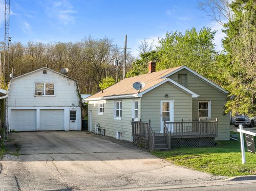 1207 Grant St, Lake Geneva, WI, 53147-1119 | Card Image