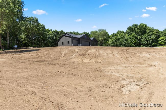 3551 Leaf Ln, House other with 3 bedrooms, 3 bathrooms and null parking in Freeport MI | Image 44