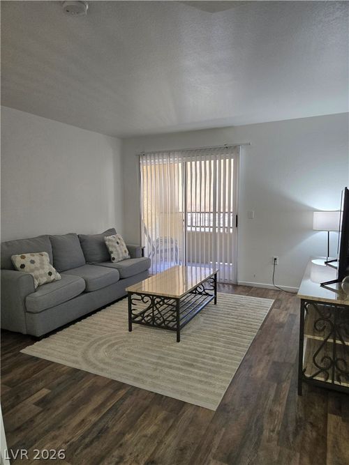 417-2120 Ramrod Ave, Henderson, NV, 89014-2010 | Card Image