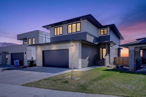 640 Devonia Road W, Lethbridge, AB, T1J5W3 | Card Image