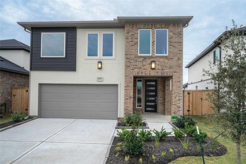 21859 Fitzroy Manor Ln, Cypress, TX, 77433-5229 | Card Image