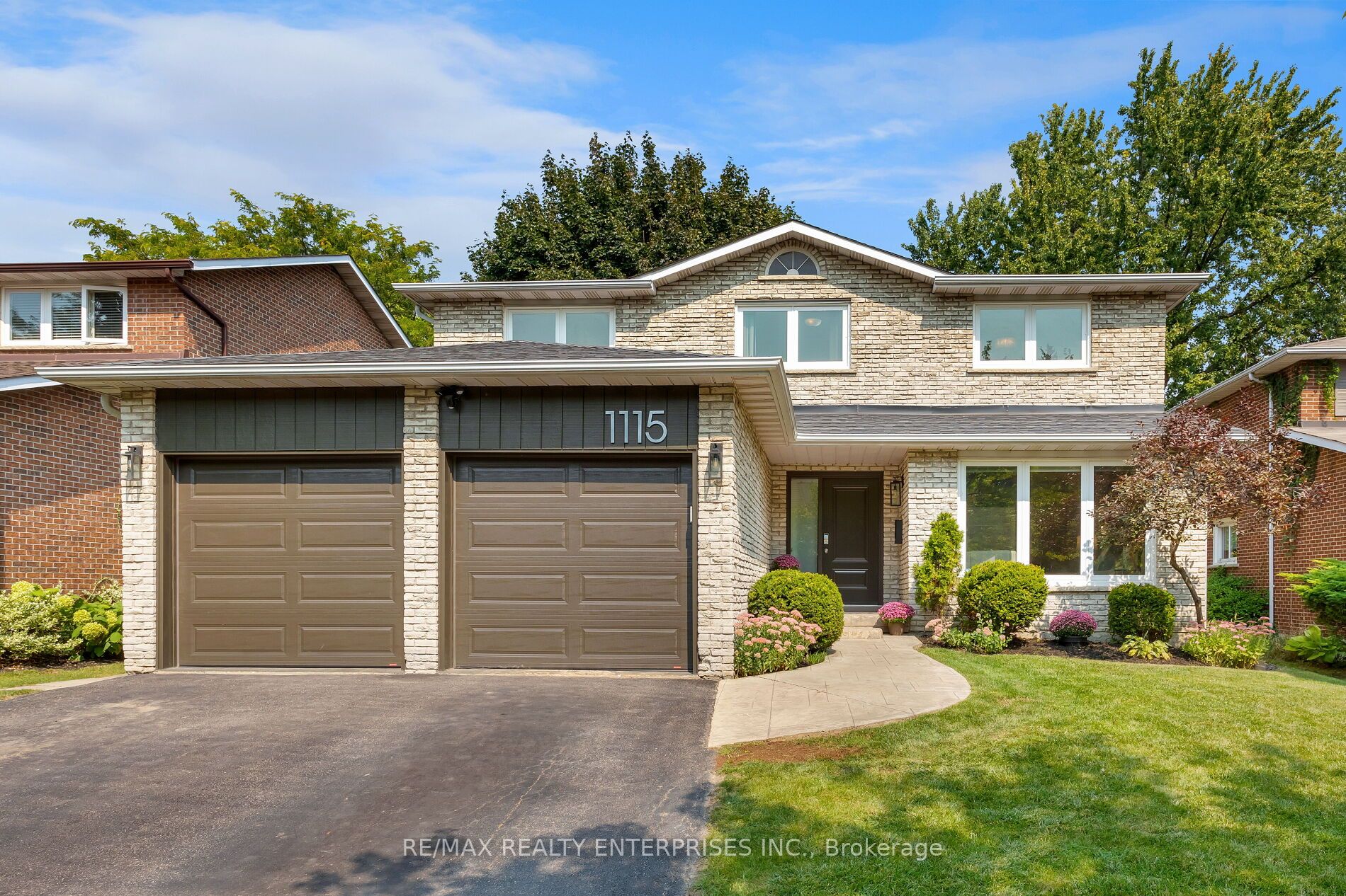 1115 Saginaw Cres, For Sale in Mississauga eXp Realty