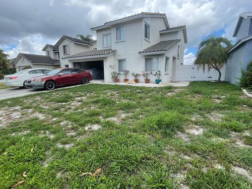 5656 Strawberry Lakes Cir, Lake Worth, FL, 33463-6504 | Card Image