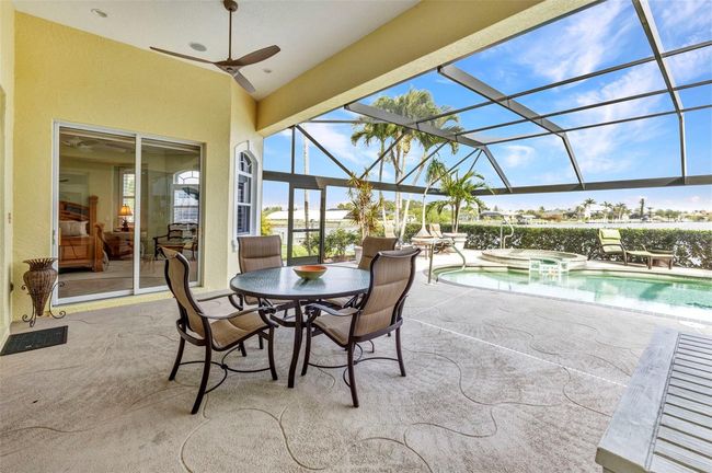 15490 Seafoam Cir, House other with 3 bedrooms, 3 bathrooms and null parking in PORT CHARLOTTE FL | Image 53