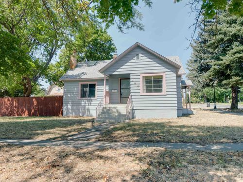324 4th St, Cheney, WA, 99004 | Card Image