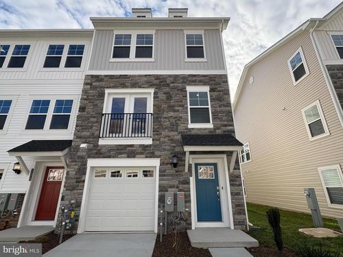 6828 Winterhill Ln, GLEN BURNIE, MD, 21060-8929 | Card Image