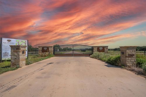 8000 Oak Grove Ct, Poolville, TX, 76487-4302 | Card Image