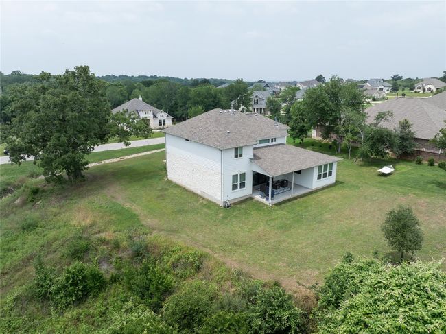 121 Black Talon Ln, House other with 4 bedrooms, 4 bathrooms and 6 parking in Cedar Creek TX | Image 34
