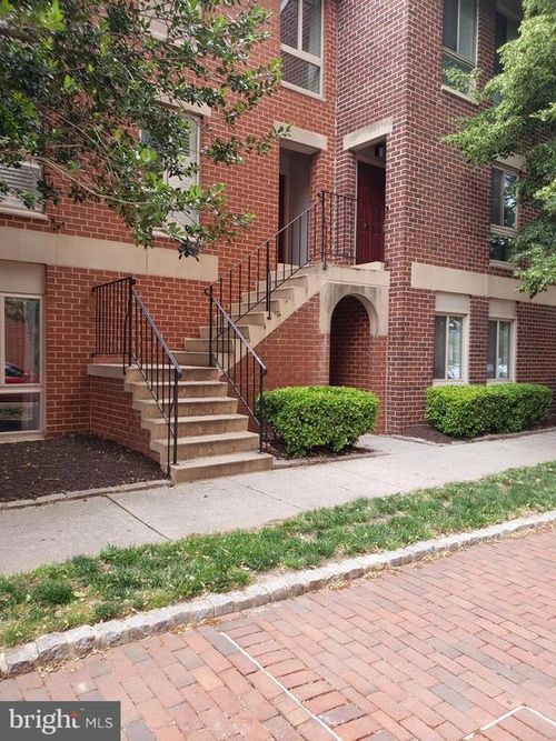 r81-534 S Charles St, BALTIMORE, MD, 21201-2427 | Card Image