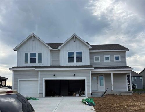 18299 W 166th Ter, Olathe, KS, 66062 | Card Image