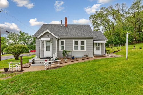1313 Vine St, Le Sueur, MN, 56058-1106 | Card Image