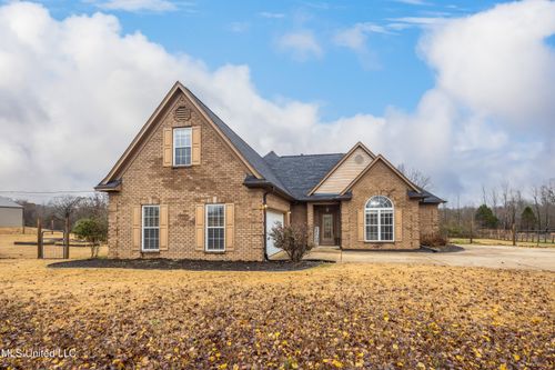 407 Cold Water Bend, Holly Springs, MS, 38635 | Card Image