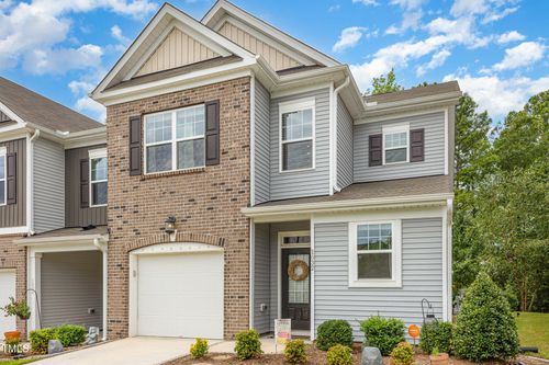 1032 Brightskies St, Morrisville, NC, 27560-5009 | Card Image