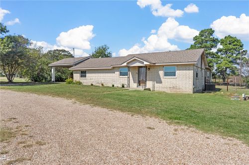 3166 Tokio Road, West, TX, 76691 | Card Image