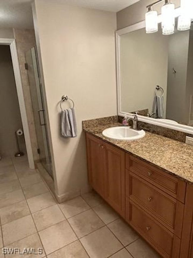 UNIT-205 - 20341 Estero Gardens Cir, Condo with 2 bedrooms, 2 bathrooms and null parking in ESTERO FL | Image 9