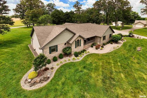806 Twin Lakes Ln, Pinckneyville, IL, 62274-1901 | Card Image