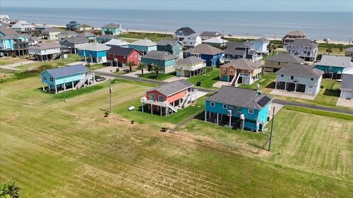 3343 Pirates Cove Dr, Crystal Beach, TX, 77650-3601 | Card Image