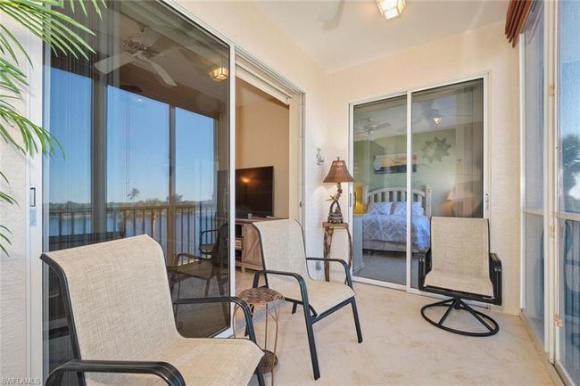 View of sunroom / solarium | Image 11