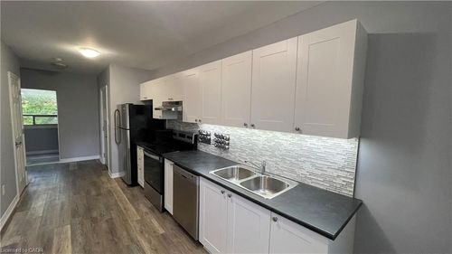 15-468 Main St E, Hamilton, ON, L8N1K6 | Card Image