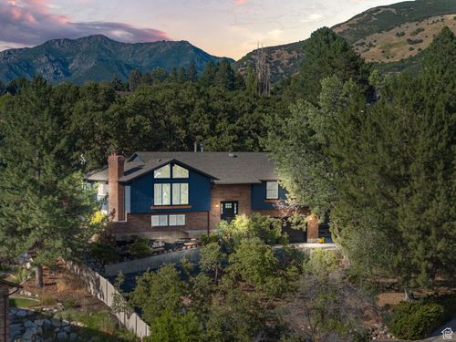 2719 Oak Ln, Layton, UT, 84040-7901 | Card Image