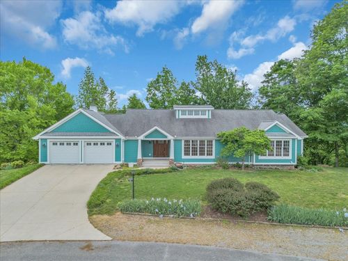 615 Seaton Dr, Smithville, TN, 37166-2978 | Card Image