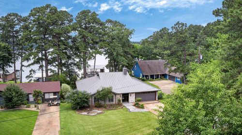 214 Lazy Lane Cir, Grapeland, TX, 75844-8275 | Card Image