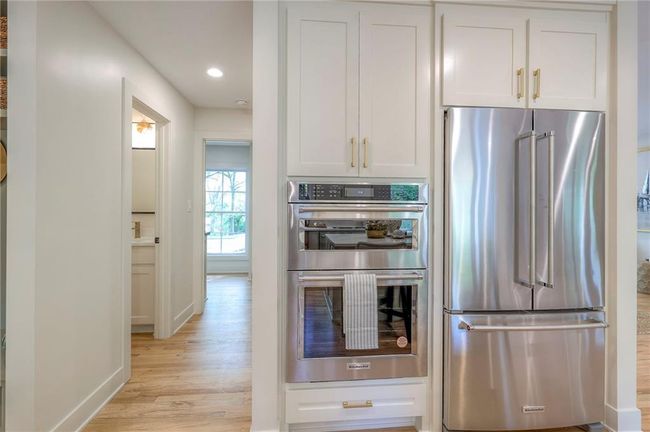 10314 Sagamore Ln, House other with 6 bedrooms, 5 bathrooms and null parking in Leawood KS | Image 26