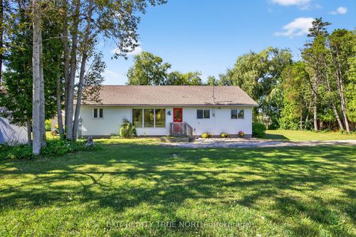 2174 Atkinson Rd, Phelpston, ON, L0L2K0 | Card Image