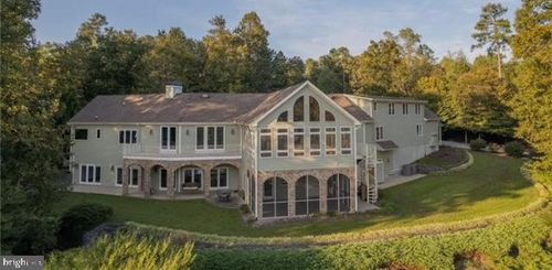 3535 Meadow Rd, Sandston, VA, 23150-3906 | Card Image