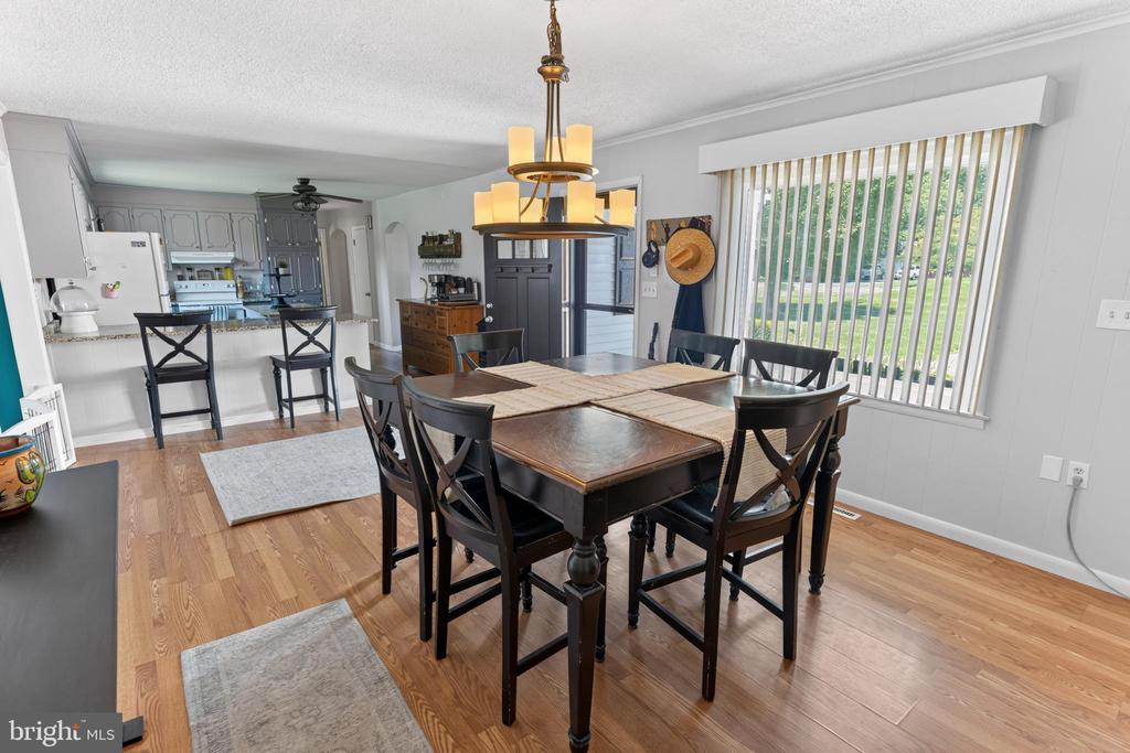 Residential in DELMAR 5