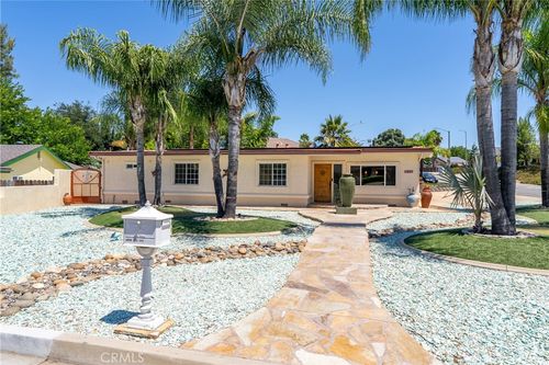 1002 Par Ave, Paso Robles, CA, 93446-3416 | Card Image