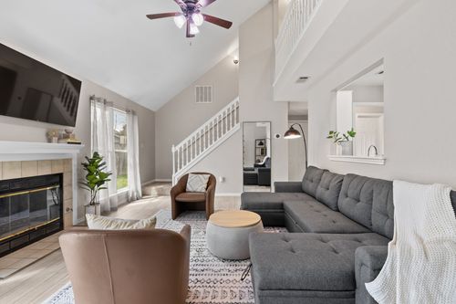 2109 Mimosa Trl, Round Rock, TX, 78664-7748 | Card Image